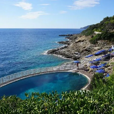 Ferienhaus Residenza Sul Mare, Con Giardino